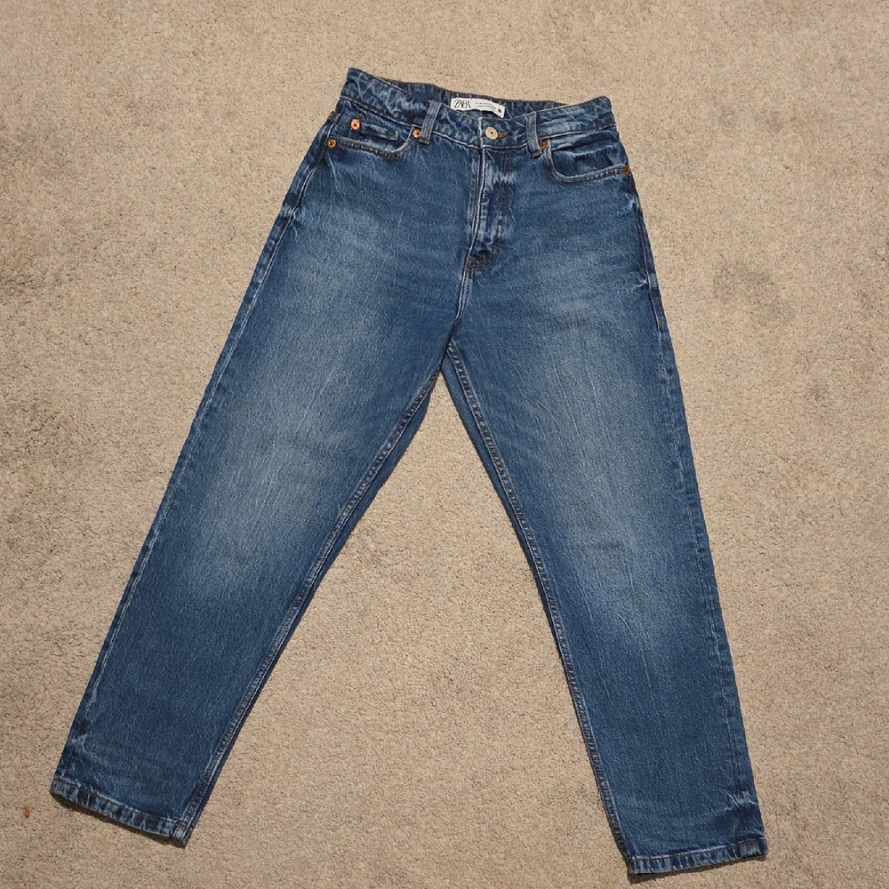 Zara Women's Straight Leg Blue Denim Jeans
